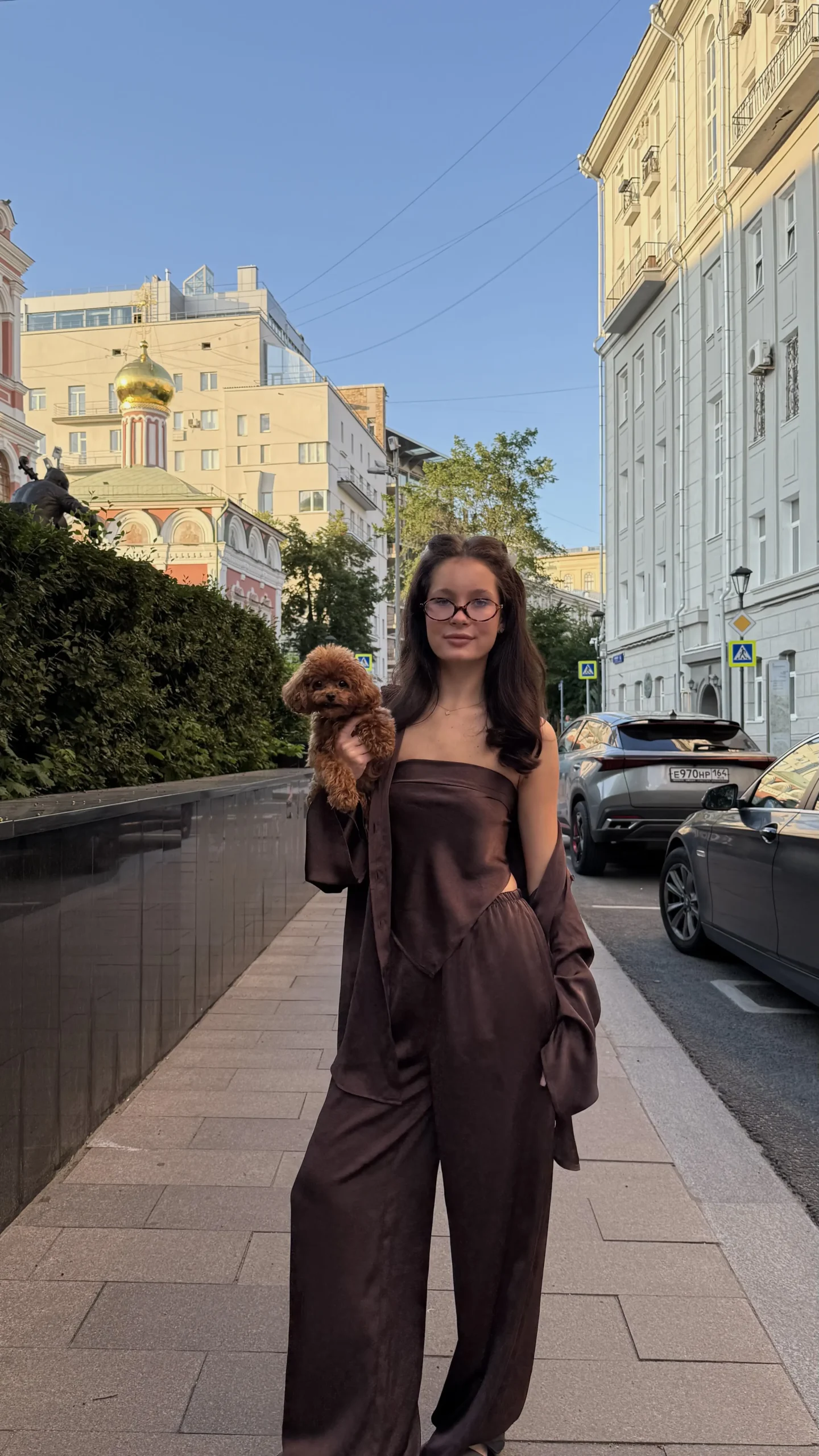 Костюм из шелка: рубашка, брюки, косынка — изображение 2